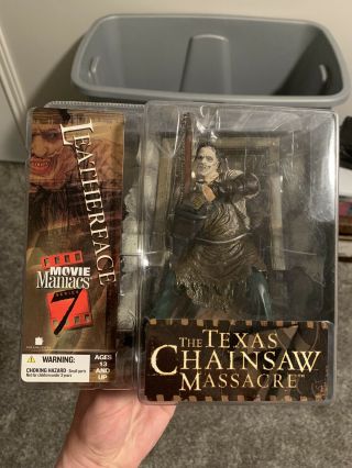 Spawn Movie Maniacs 7 The Texas Chainsaw Massacre Leather Face