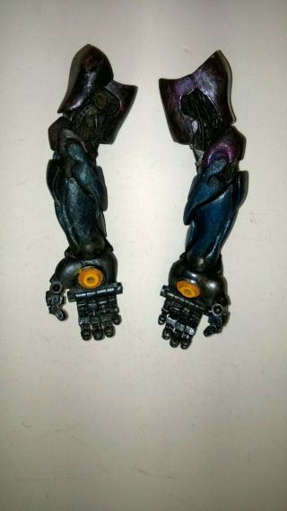 Marvel Legends Sentinel Right And Left Arm Baf By Toy Biz