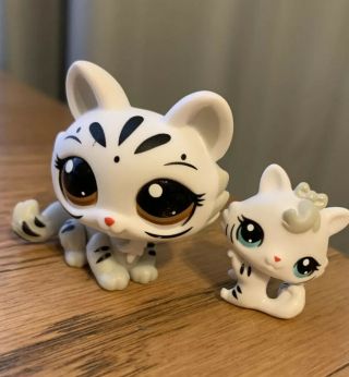Littlest Pet Shop Lps Mommy And Baby White Tiger 3585 3586 Figure