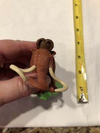 2005 Ice Age Manny the Mammoth PVC 3 Inch Action Figure Cake Topper 2