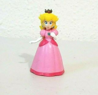 2008 World Of Nintendo Mario Bros Princess Peach Figure 2.  5 "