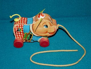 Vintage : Peter Pig " Wooden " Fisher Price Pull Toy @ Oink Sound And Tail Spin