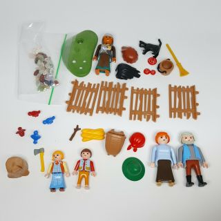 (incomplete,  No Box) Playmobil 4212 Hansel & Gretel Fairy Tale Playset