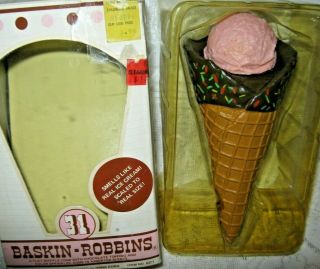 Vtg Fake Food Baskin Robbins Ice Cream Waffle Cone Rubber Display Play Prop Mtc