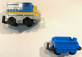 GeoTrax All About Trains Motorized Engine and blue wagon blue yellow and silver 3