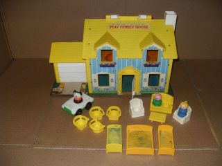Vintage Little People Fisher Price Yellow House 952