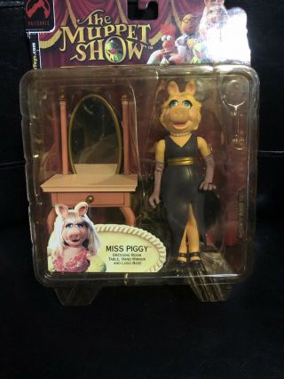 The Muppet Show Miss Piggy 2002 Palisades Series 1 Purple Dress Figure
