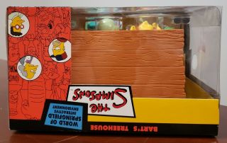 The Simpsons Bart ' s Treehouse World of Springfield by Playmates NIB 3