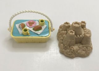 Vintage Fisher Price Loving Family Dollhouse Fun At The Beach Sand Castle Picnic