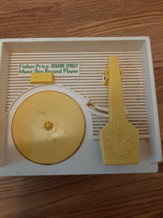 Vintage 1984 Fisher Price Sesame Street Record Player Music Box With 4 Records