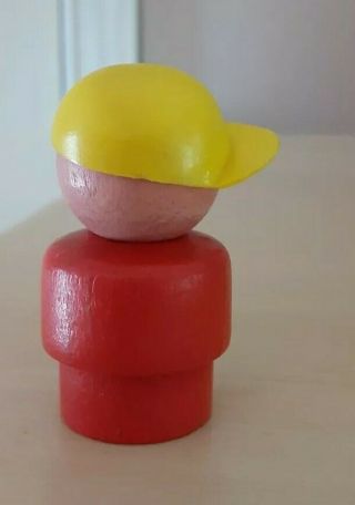 HTF Vintage Fisher Price little people all wood red mad boy/bully yellow cap 2