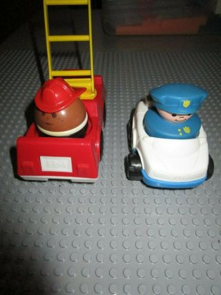 Vintage Fisher Price Chunky Little People Police Car & Fire Truck & 2 People