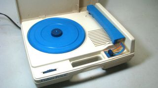 Vintage 1978 Fisher Price Portable Record Player Blue Turntable 825 33 45 Rpm