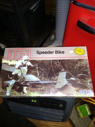 1983 Mpc Star Wars Return Of The Jedi Speeder Bike Model Kit