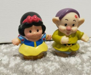 Fisher - Price Little People Disney Princess Snow White And Dopey Dwarf Figures