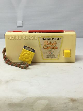 Vintage 1974 Fisher - Price Pocket Camera,  464 - " A Trip To The Zoo " - Good