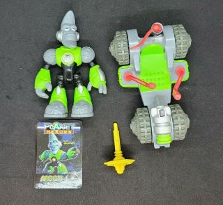 2007 Mattel Fisher Price Planet Heroes Moon Lunar Figure Rover Missile Card