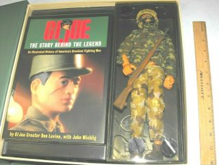 Gi Joe Masterpiece Edition: Action Soldier And Book: The Story Behind The Legend