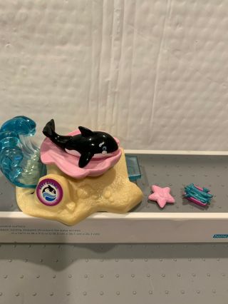Vintage Littlest Pet Shop Sea World Baby Shamu Whale With Seashell Cradle Htf