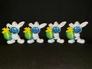 1982 Schleich Peyo Bunny Suit Smurf Easter Figure 1x X1