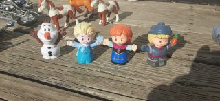 Fisher Price Little People Disney Frozen 4 Figures Set Elsa Anna Olaf Kristoff