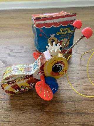 Vintage Fisher Price Queen Buzzy Bee Wood Pull Toy 444 With Box