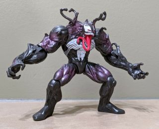 Marvel Universe Spider - Man 3.  75 Inch Stretch Strike Venom Hasbro Rare