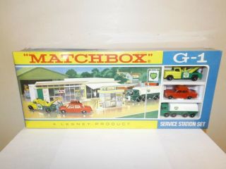 Matchbox Reg.  Wheel Gift Set No.  G - 1 - C - 2 Service Station Set W/rare 56b Red Mib