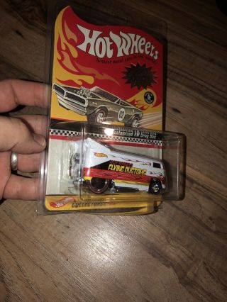 Hot Wheels White Flying Customs Vw Drag Bus Convention Charity 1/1000