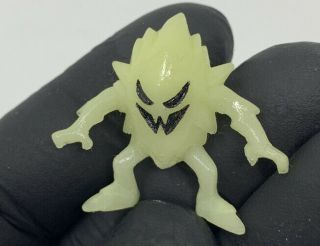 Transformers Custom Resin Glow In The Dark Kremzeek Masterpiece Scale Figure