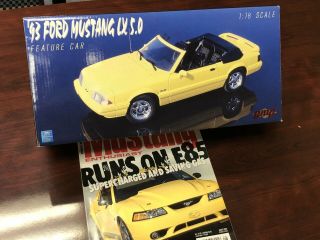 Gmp Diecast 1993 Ford Mustang Lx 5.  0 Convertible 1/18 G1801805