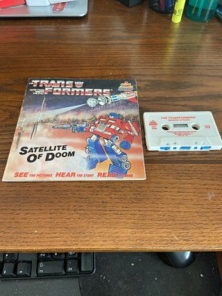 Transformers Satellite Of Doom Book And Cassette