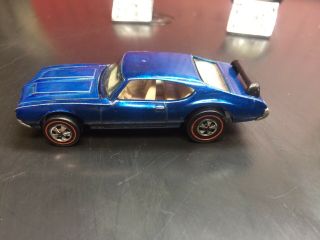 1969 Hot Wheels Redline Olds 442 Blue W/white Int.  Orig.  Spoil And Button 2