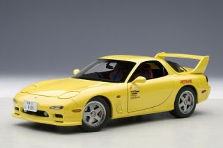 Mazda Efini Rx - 7 Fd3s Animation Film Initial D Yellow 1/18 By Autoart 75966