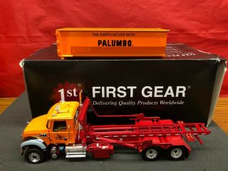 First Gear Mack Palumbo 1/34 Diecast Mack Granite Mp Roll - Off Container Truck