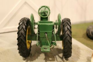 Rare Vintage Ertl 1958 John Deere 430 toy tractor 2
