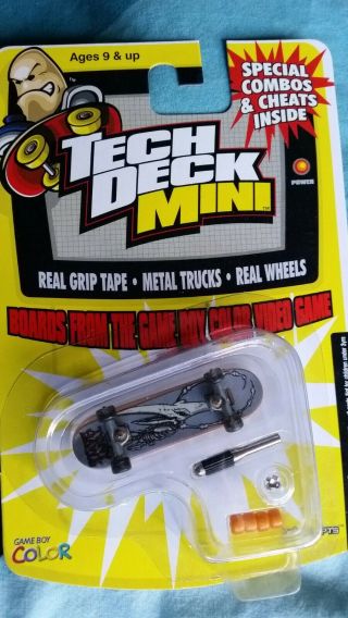 Tech Deck Mini Tony Hawk Birdhouse Gameboy Edition