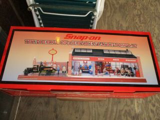 Snap On Thundering 30’s Diorama 1:24.  Rare &.  Cars Not