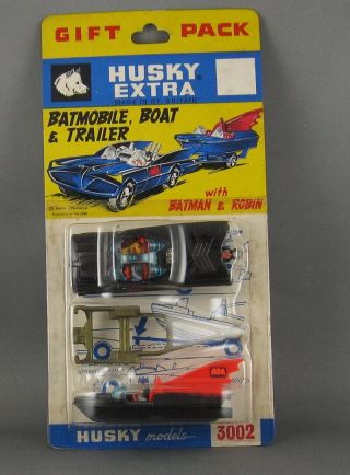 Vintage 1968 Corgi Husky 3002 Batmobile & Boat Gift Pack And Boxed