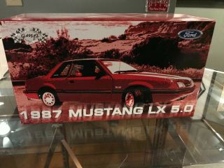 1/18 Gmp 1987 Mustang Lx Notchback 5.  0 Red 8063 Rare