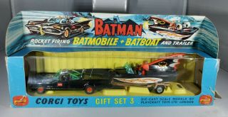 Corgi Toys Gift Set 3 Batmobile & Batboat Trailer With Figures Early Issue Boxed