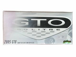 GMP 1:18 2005 PONTIAC GTO RED VERY VERY RARE 1802401.  MIB Ltd Ed of 600 2