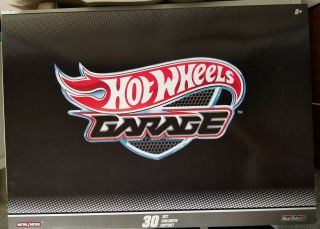 Rlc Hot Wheels Garage 30x Car Set Ferrari,  Power Wagon,  Vw Bus Nip 1:64 Scale