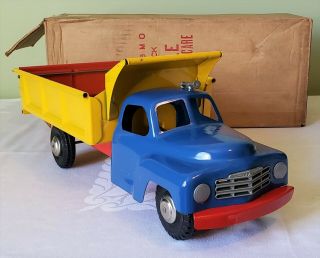 Early Marx Toys Studebaker Cab Lumar Dump Truck No.  1018 - 50 