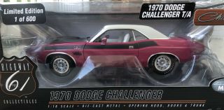 1970 Dodge Challenger R/t 340 Panther Pink 1:18 Highway 61 Diecast Sku 50784