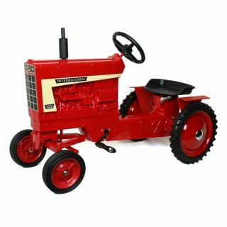 International 1466 Wide Front Pedal Tractor By Scale Models Nib