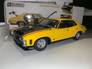 1:18 Classic Carlectables Xa Ford Falcon Rp083 Yellow Glow