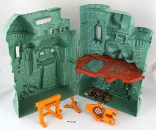 Castle Grayskull Figure Playsets Series Heman MOTU 2