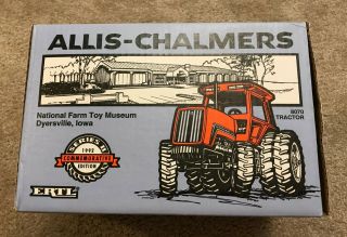Ertl Scale 1/16 Allis Chalmers 8070 Tractor 1992 Commemorative Edition