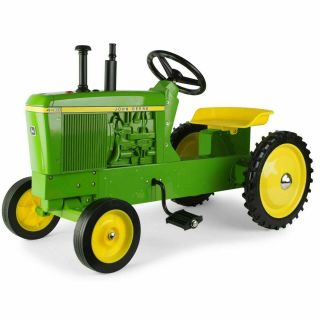 John Deere 4430 Pedal Tractor,  Nib Ertl/tomy 45631 Ages 3,